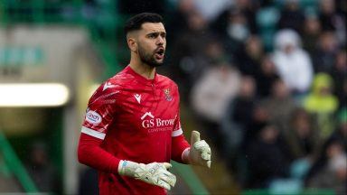 Aberdeen sign goalkeeper Dimitar Mitov from St Johnstone on three-year deal