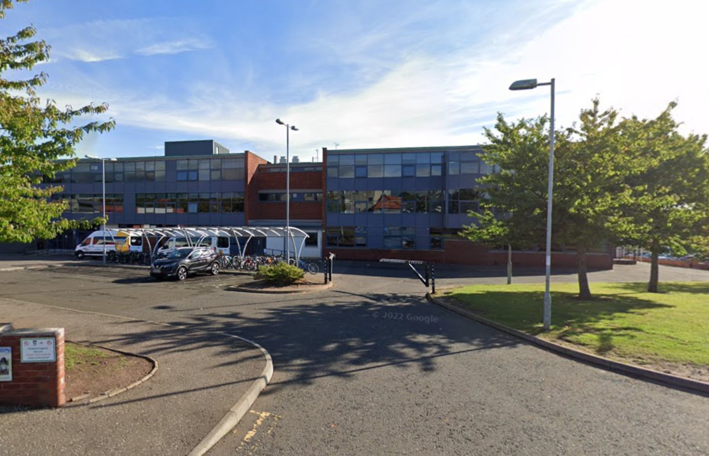 Dunbar Grammar School pupils left to stand outside in 'baking heat' for ...