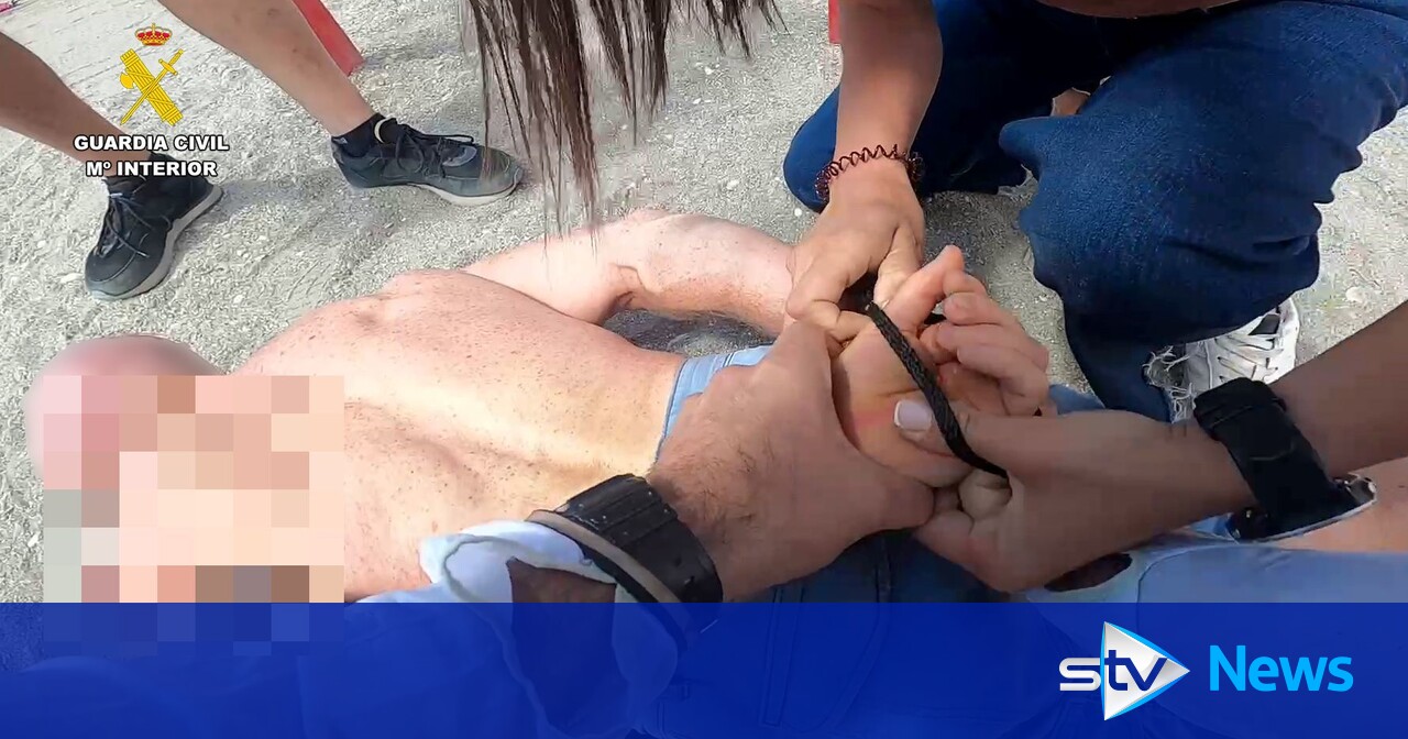 Scottish fugitive extradited after arrest during work out on Spanish beach