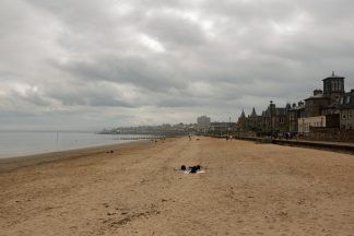 Warning over swimming at Portobello Beach in Edinburgh lifted as water quality deemed ‘satisfactory’