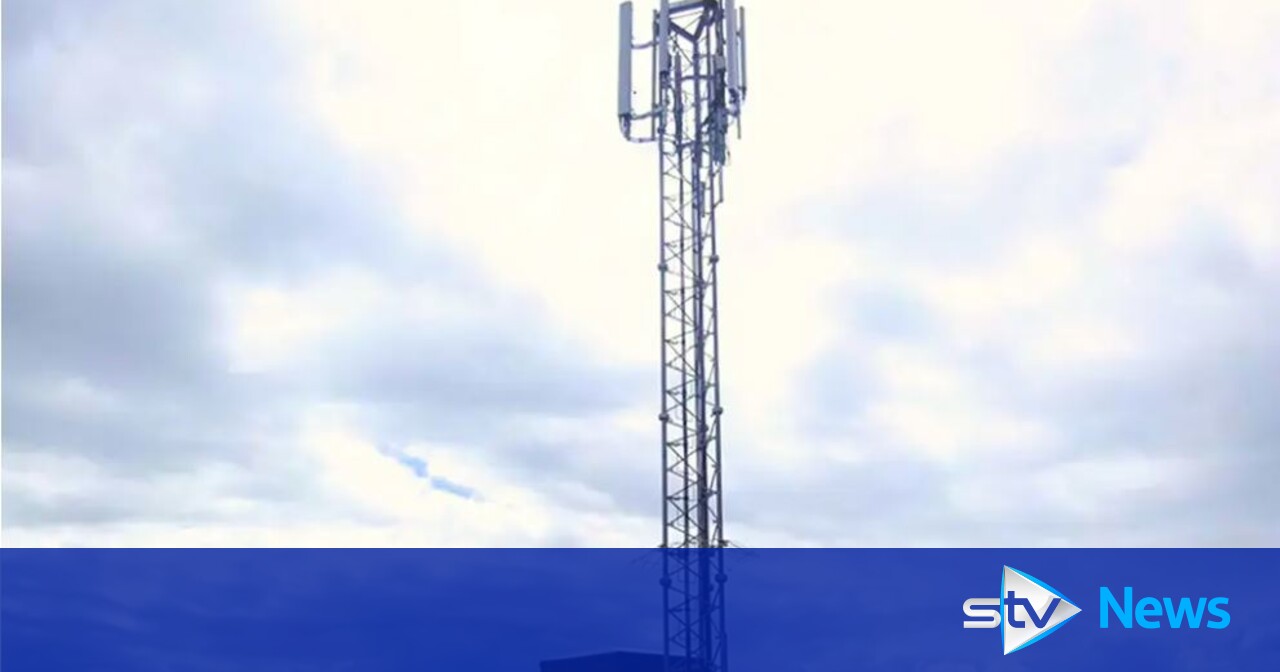 Coalition calls for urgent review of mobile mast rollout