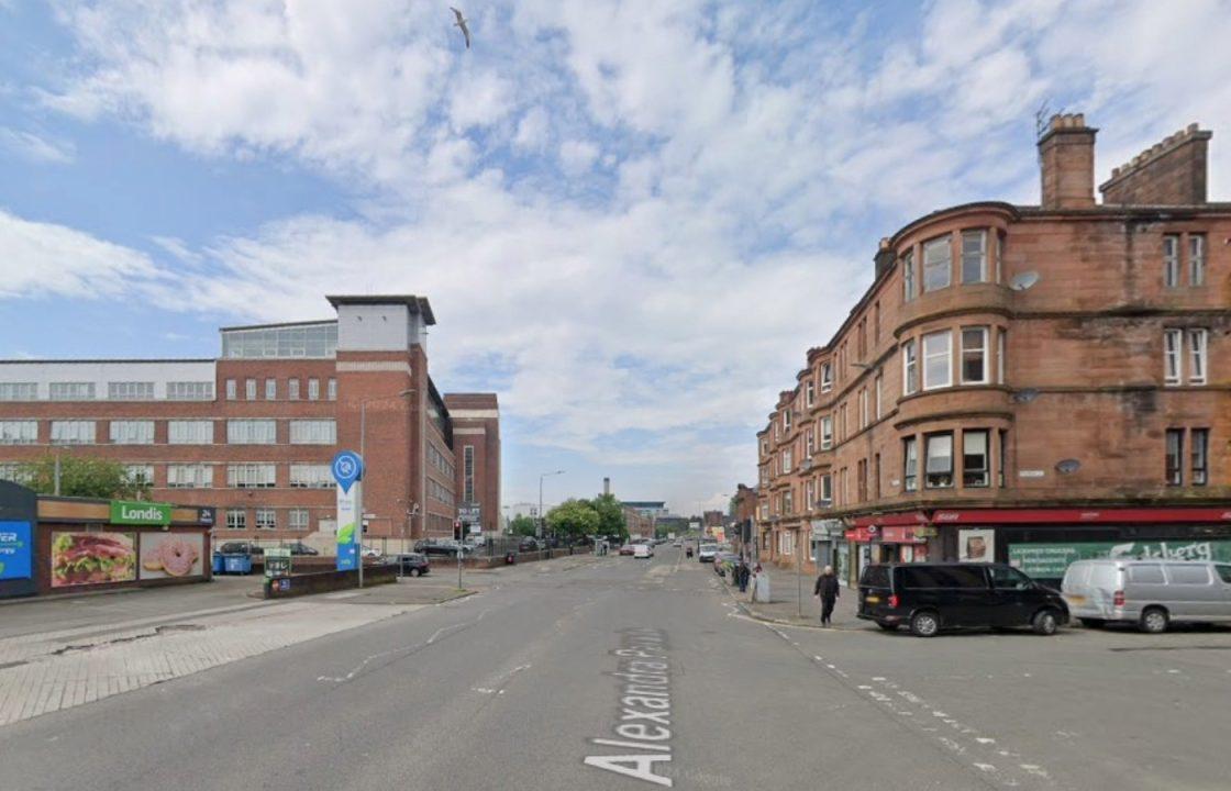 Cyclist in hospital after crash involving Hovis truck in Glasgow