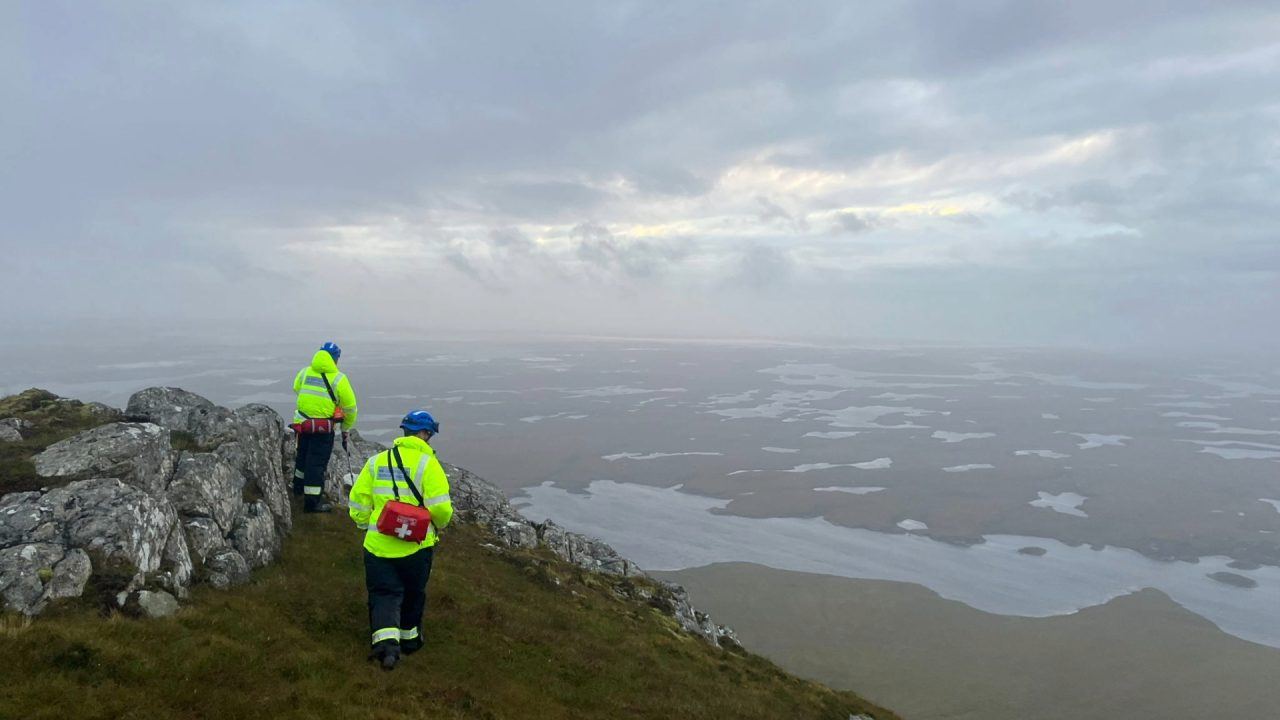 Hillwalkers rescued in North Uist after failing to return during bad weather