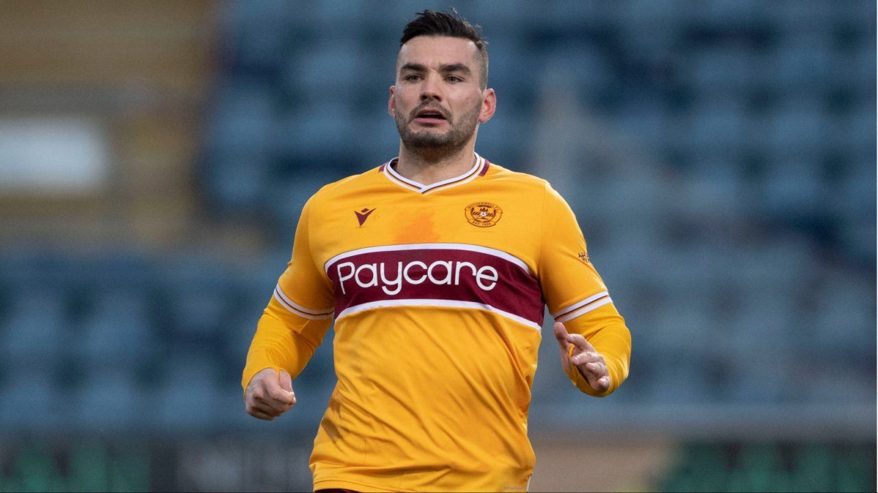 Tony Watt determined to win back fans after ‘itching’ for Motherwell return