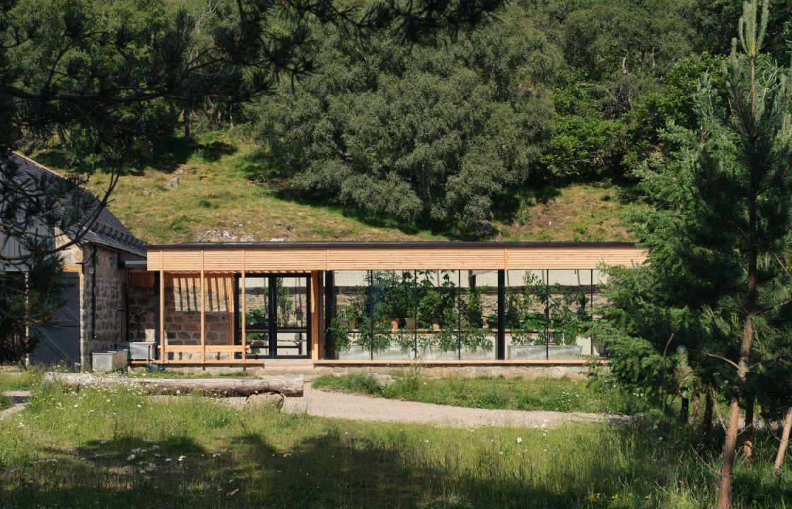 The Burrell Collection and Aberdeen Uni hub shortlisted for Building of the Year