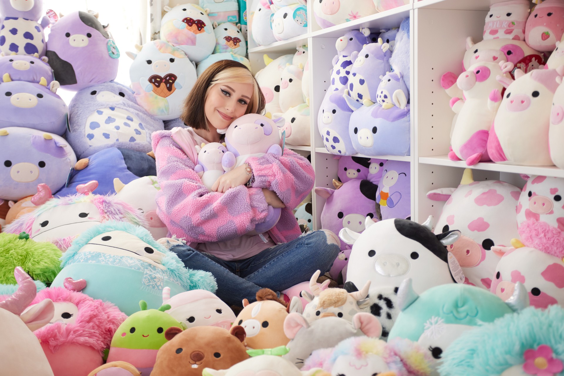 Sabrina Dausman sets record for largest collection Of Squishmallows