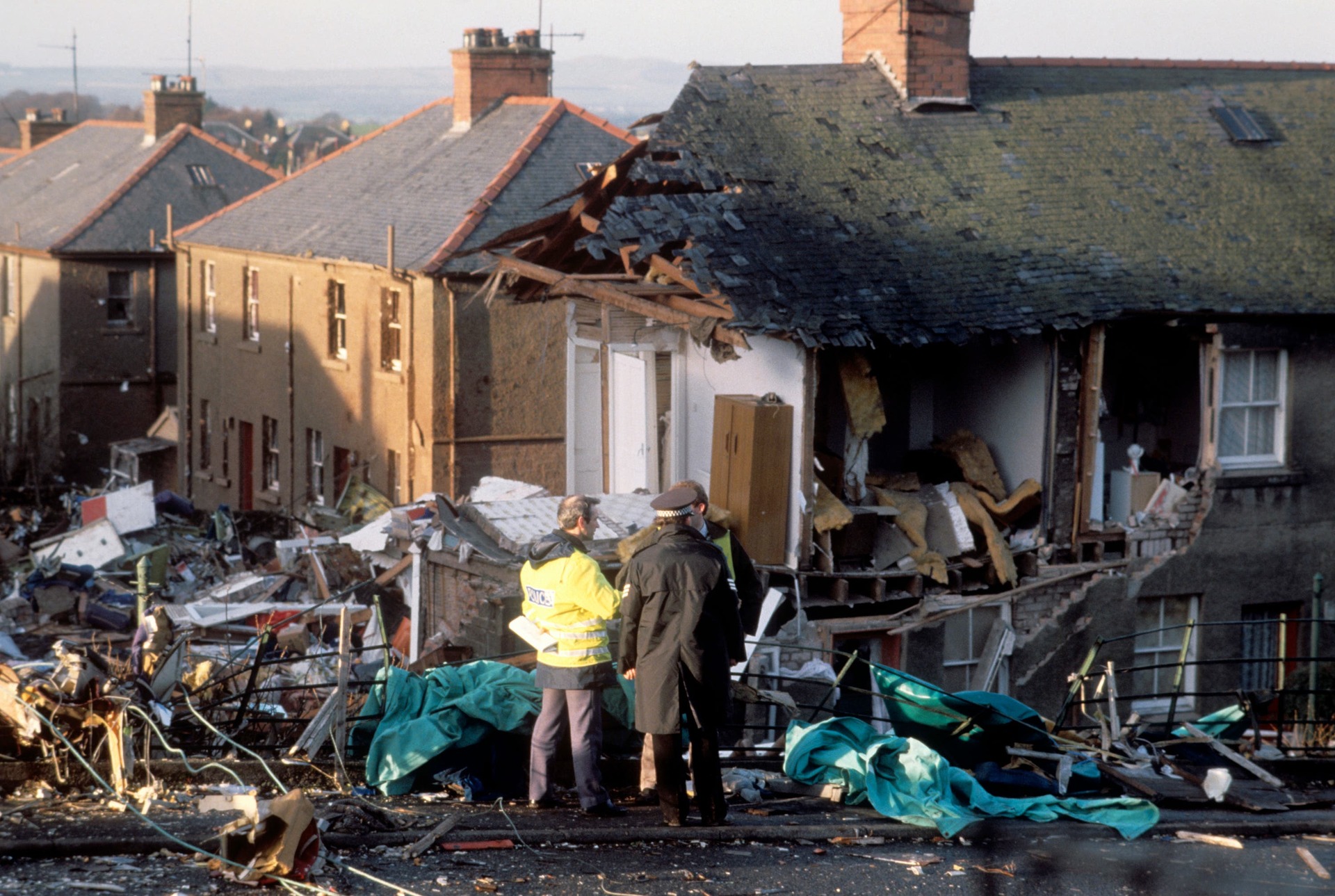 The bombing claimed 270 lives, including 11 on the ground in Lockerbie (PA) 