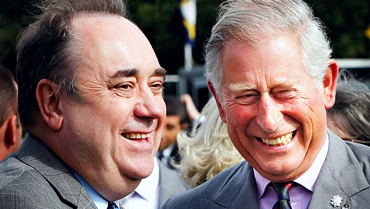 King ‘greatly saddened’ by sudden death of former SNP leader Alex Salmond