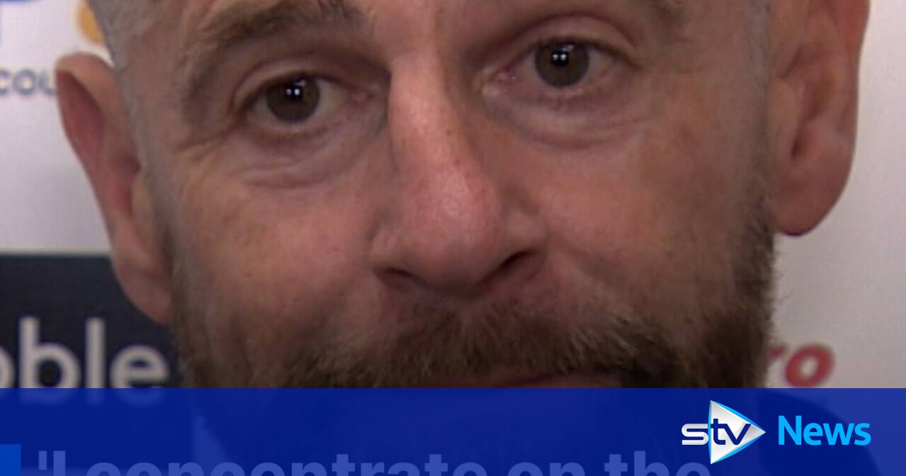 Robinson ‘I concentrate on football, my job is a football manager