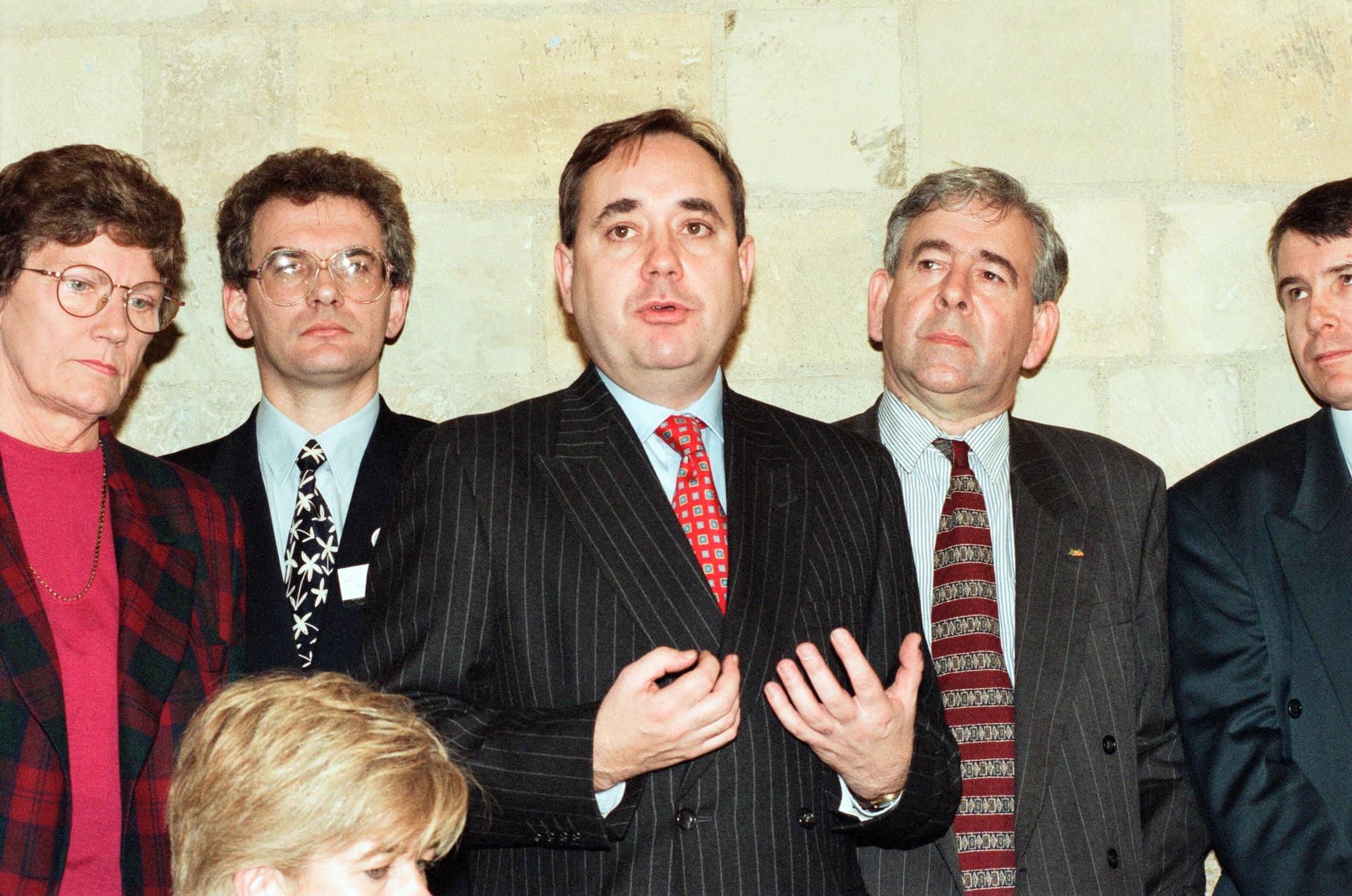 MPs, including SNP's Alex Salmond, who support ban on firearms after the Dunblane massacre team up with police and children's parents to call for a full ban, 12th November 1996. (Getty Images)