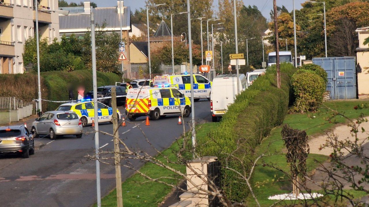 Police called to five-car crash on Glasgow street as road closed