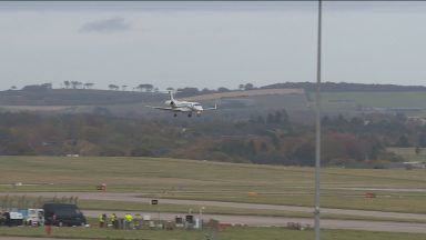 Body of Alex Salmond lands in Scotland on private flight