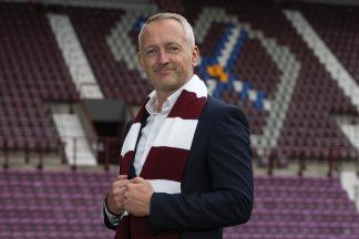 New Hearts boss Neil Critchley ‘super excited’ as he aims to get club back to winning ways