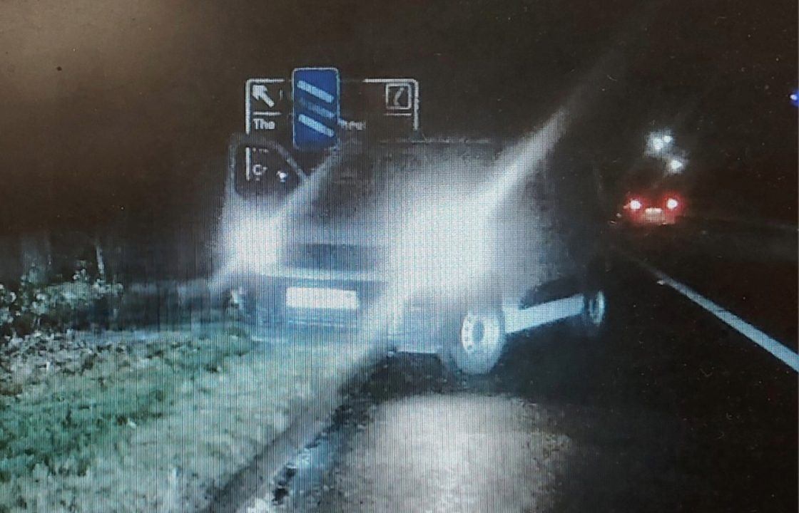 ‘Drunk van driver’ stopped travelling wrong way on M9 in Stirling