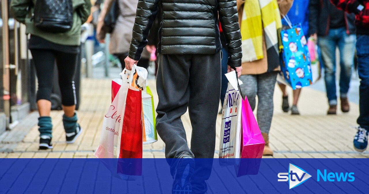 Footfall in Scottish shops rose during October boosting hopes for ‘golden quarter’