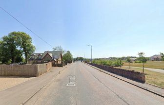 Hunt for suspect who attacked two men then stole Mercedes car in Edinburgh