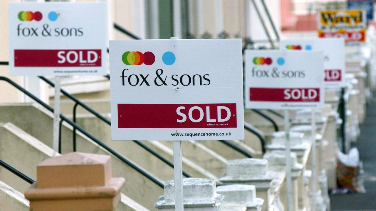 Some first-time buyers ‘rushing to beat stamp duty deadline as others pause’