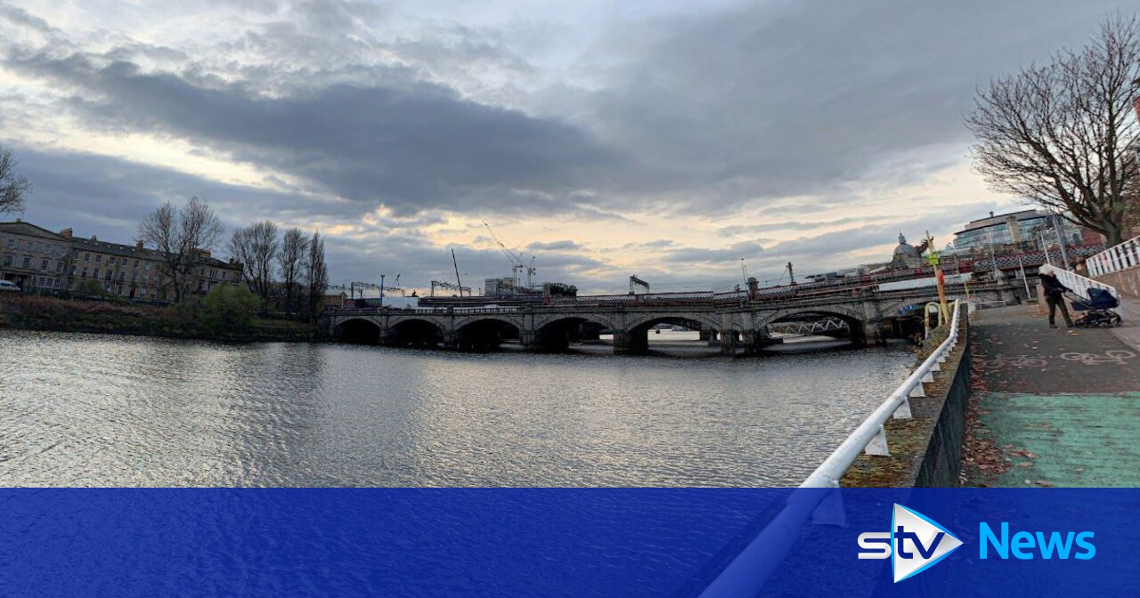 Body of 'unidentified' man recovered from River Clyde after search ...
