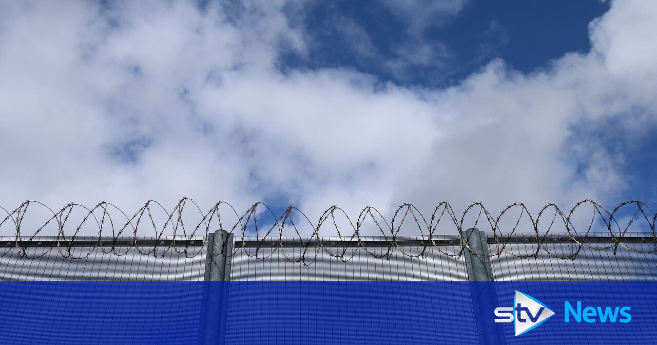 More than 2,500 attacks on prison staff recorded over last decade, figures show