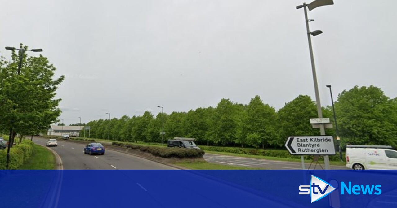 Schoolboy taken to hospital after being hit by car in Hamilton | STV News