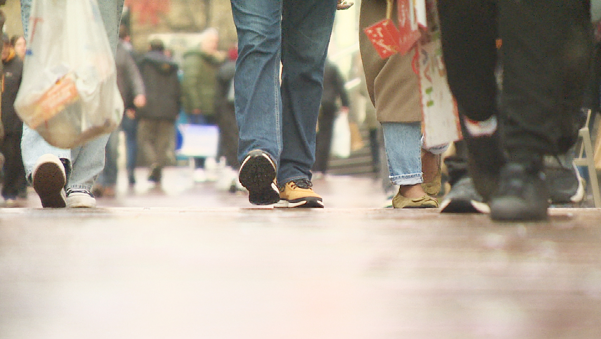 Christmas high street footfall down as shoppers choose out of town retail parks