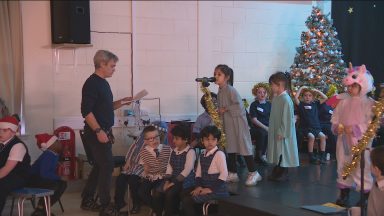 Primary school puts modern spin on the nativity story