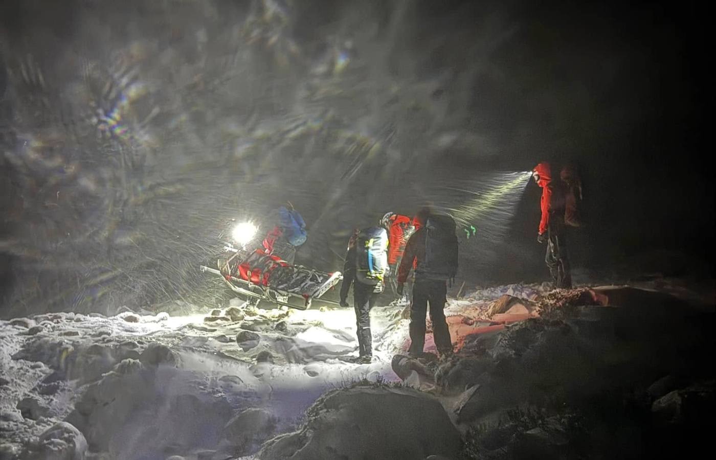 The HM Coastguard search and rescue helicopter from Prestwick assisted Cairngorm and Braemar Mountain Rescue Teams (MRTs) to reach four adult walkers reported to be stranded in the Cairngorms in bad weather. 