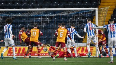 Motherwell keep Kilmarnock at bay in Rugby Park stalemate