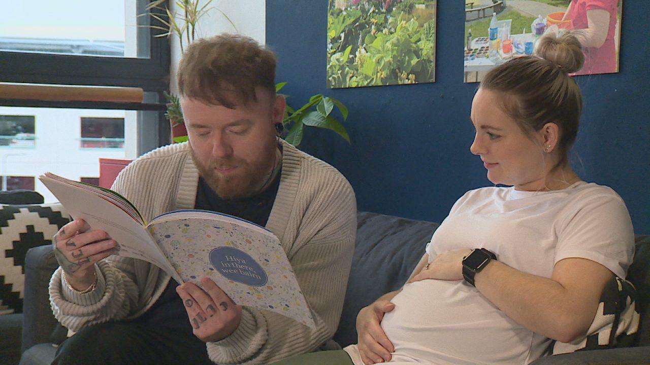 Baby bonding book praised by families and healthcare professionals