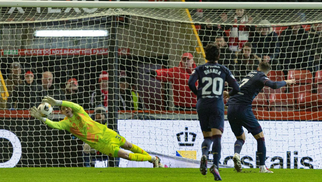 Ross Doohan saves Jorge Grant’s penalty to bring an end to Aberdeen losing run