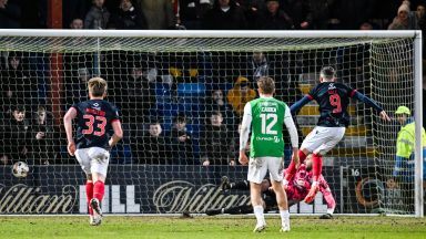 Late Ronan Hale penalty sees Ross County snatch draw with Hibernian