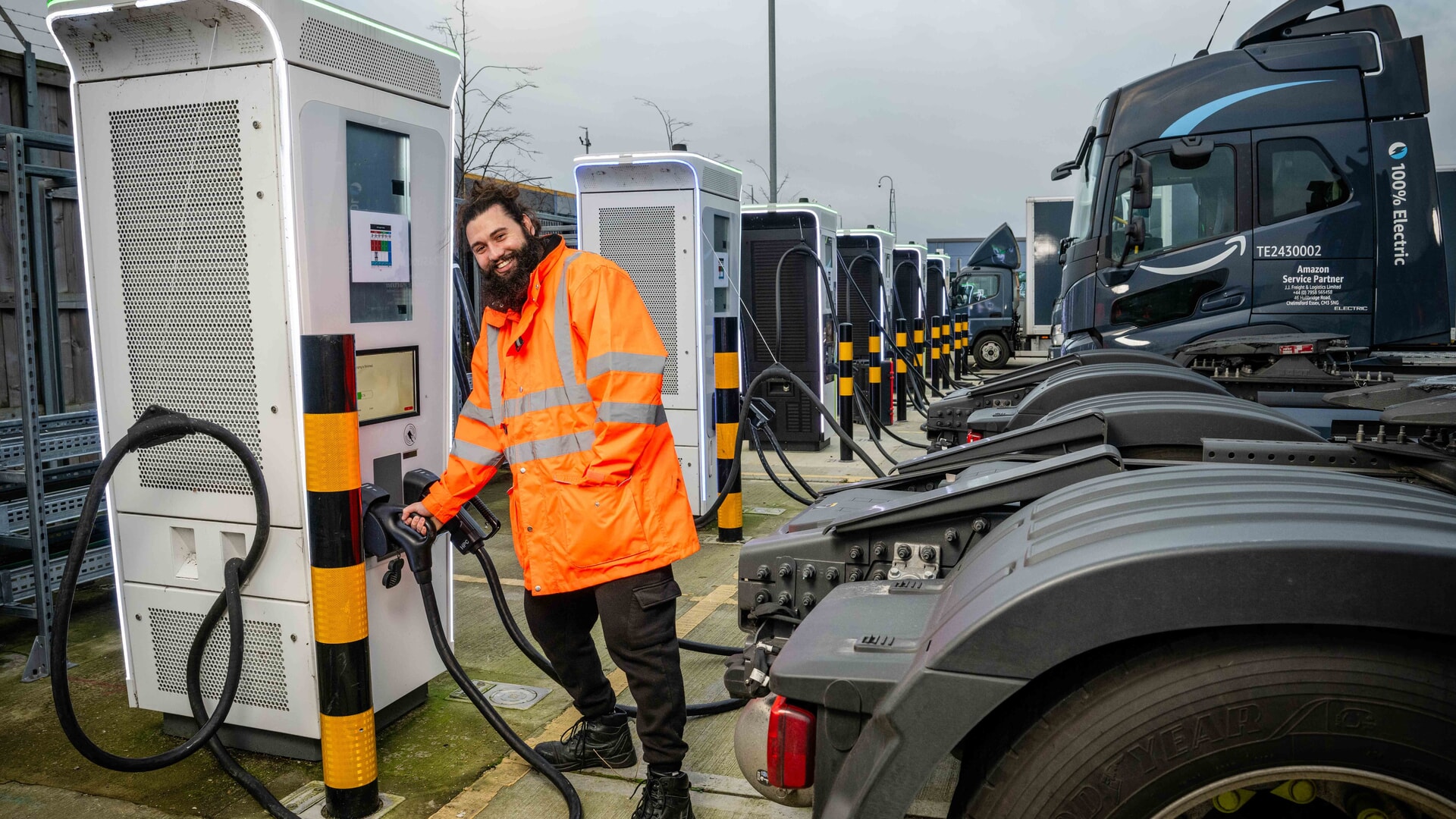 New electric Mercedes-Benz Truck eActros trucks and Volvo FM Battery Electric trucks are joining Amazon’s transportation network 