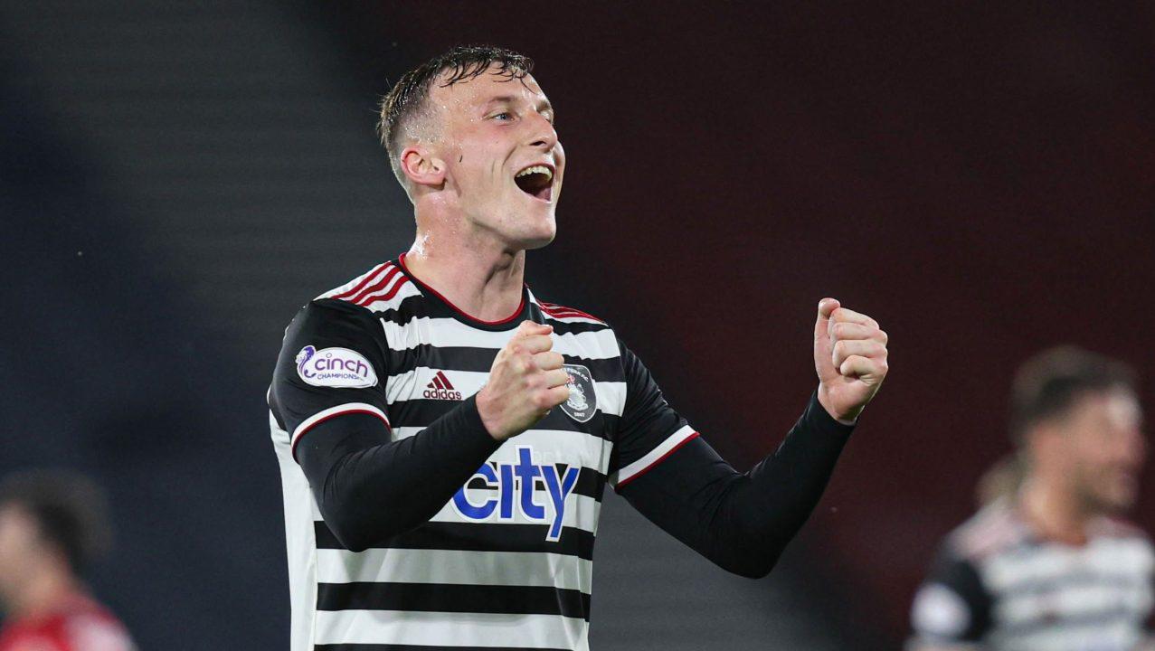 Dundee United sign striker Ruari Paton on loan from Port Vale