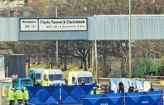 Clydeside Expressway in Glasgow shut after pedestrian hit by vehicle