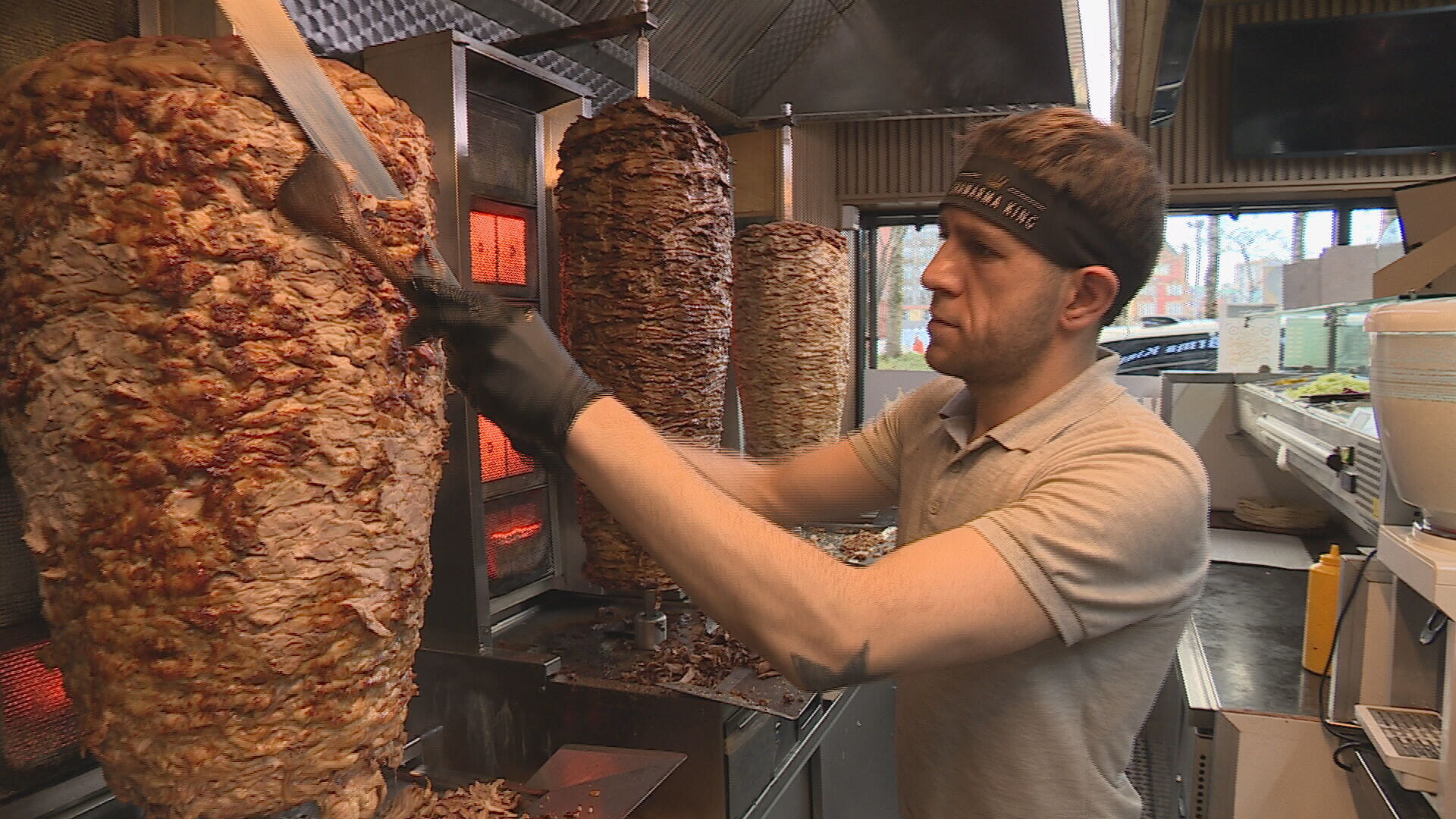 Shawarma King was dubbed Best Kebab House in Scotland at the British Kebab Awards ceremony.