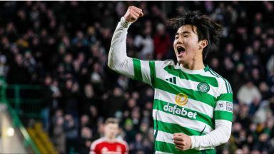 Celtic move 16 points clear at top with comfortable win over Aberdeen