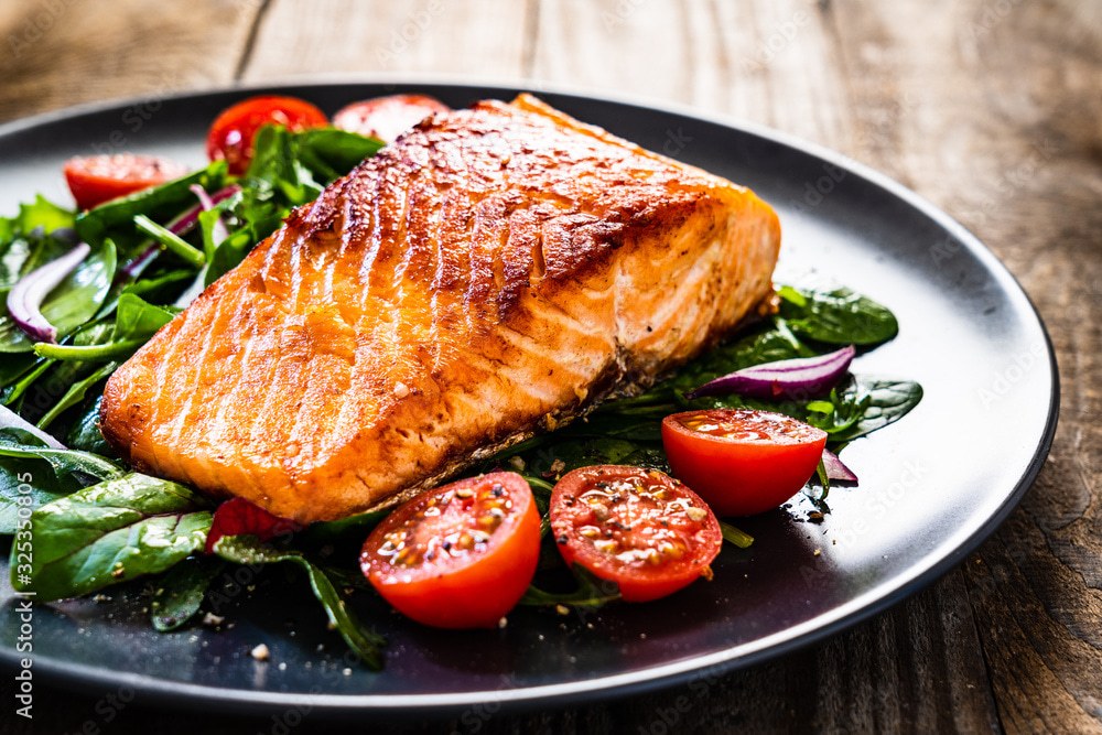 Eating oily and lean fish every week ‘may slow down disability in MS’