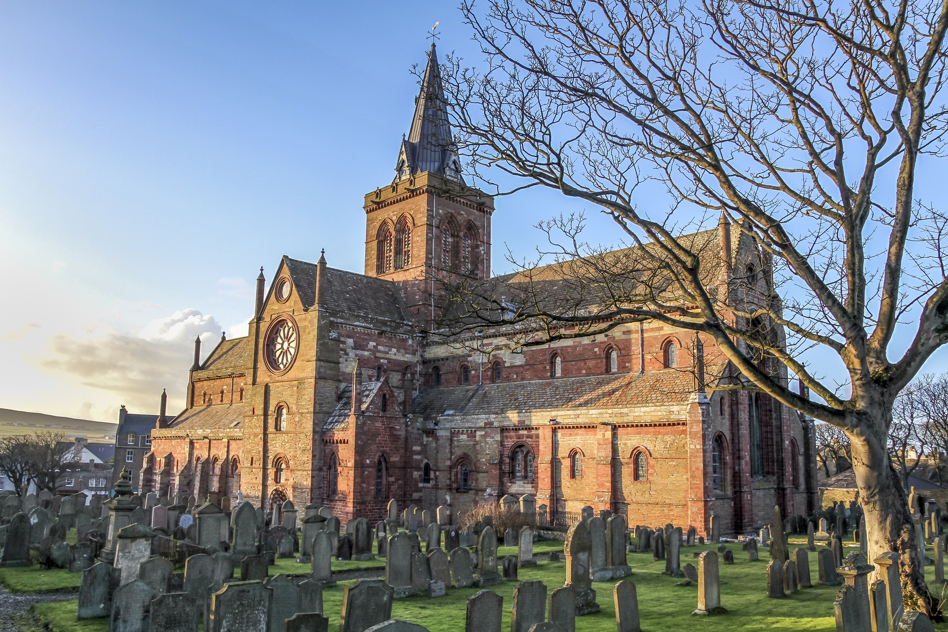 Around 1150, the saint's relics were moved to the cathedral that had been raised in his honour.