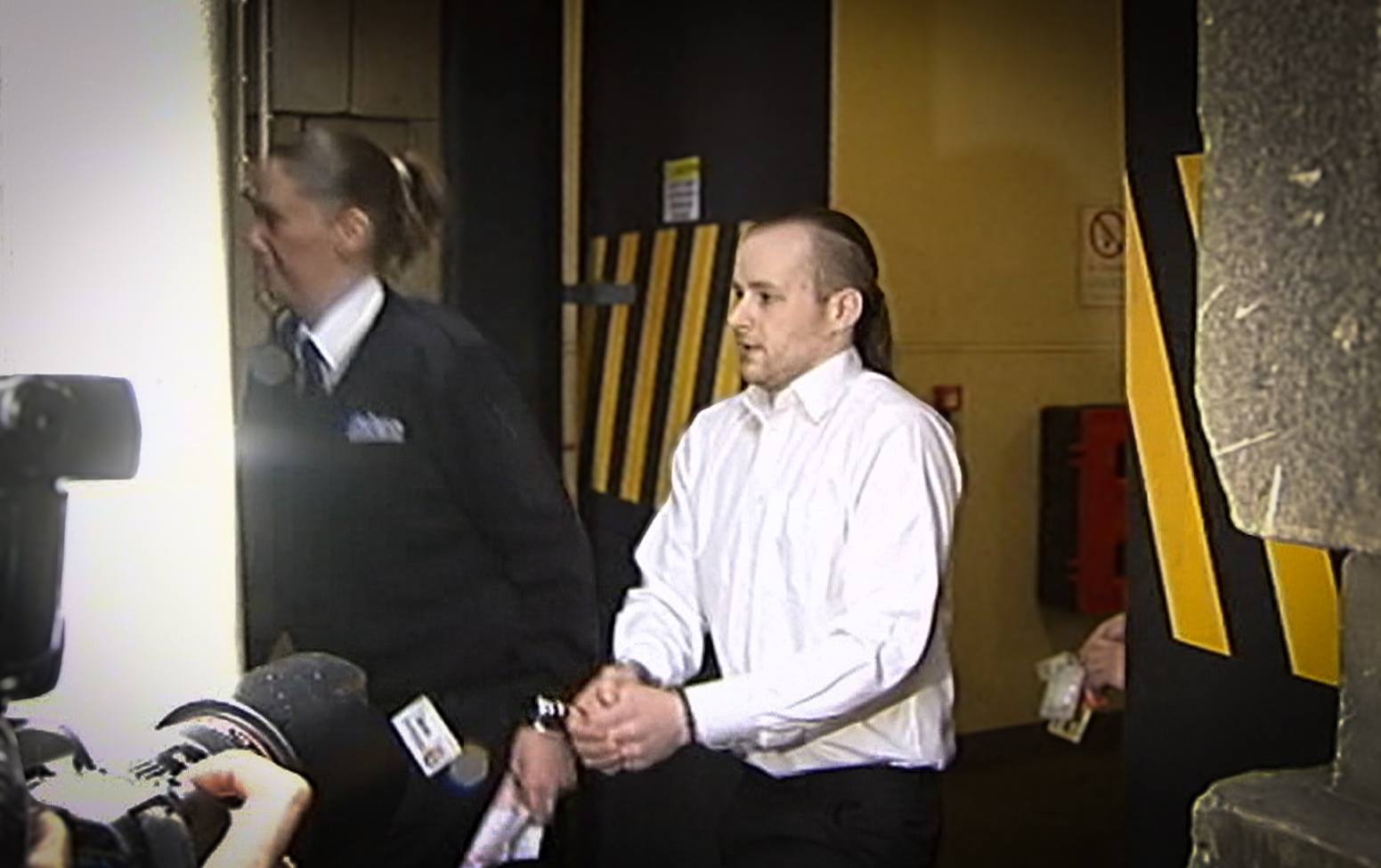 Murderer Luke Mitchell loses legal battle over decision to deny him parole | STV News