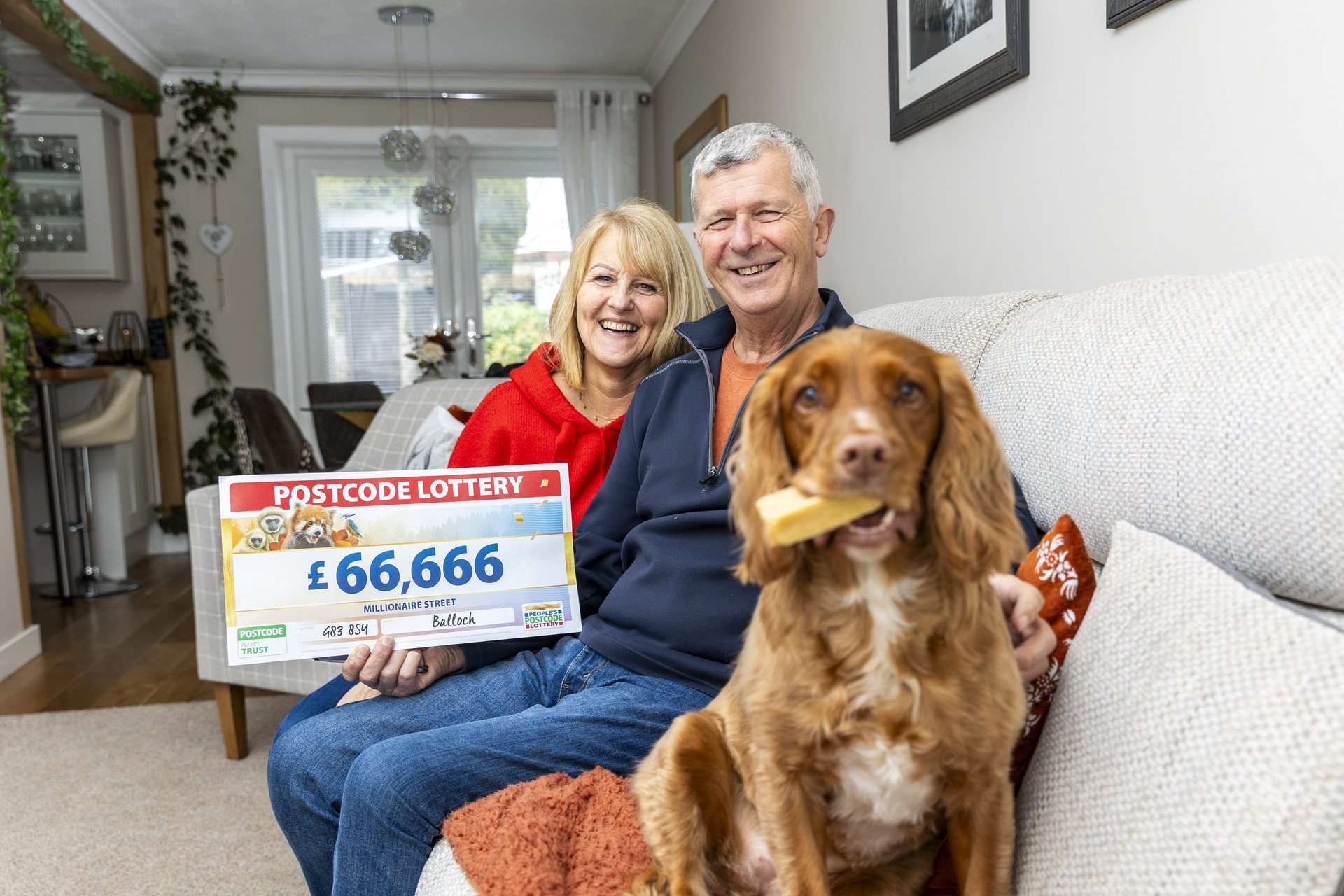 Robin and Fiona will enjoy mobile home holidays with pet Penny