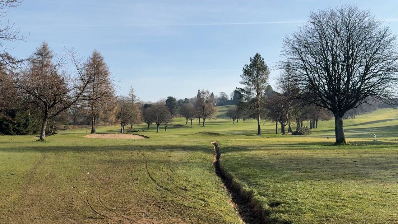 Dalmuir golf course saved from closure after community takeover