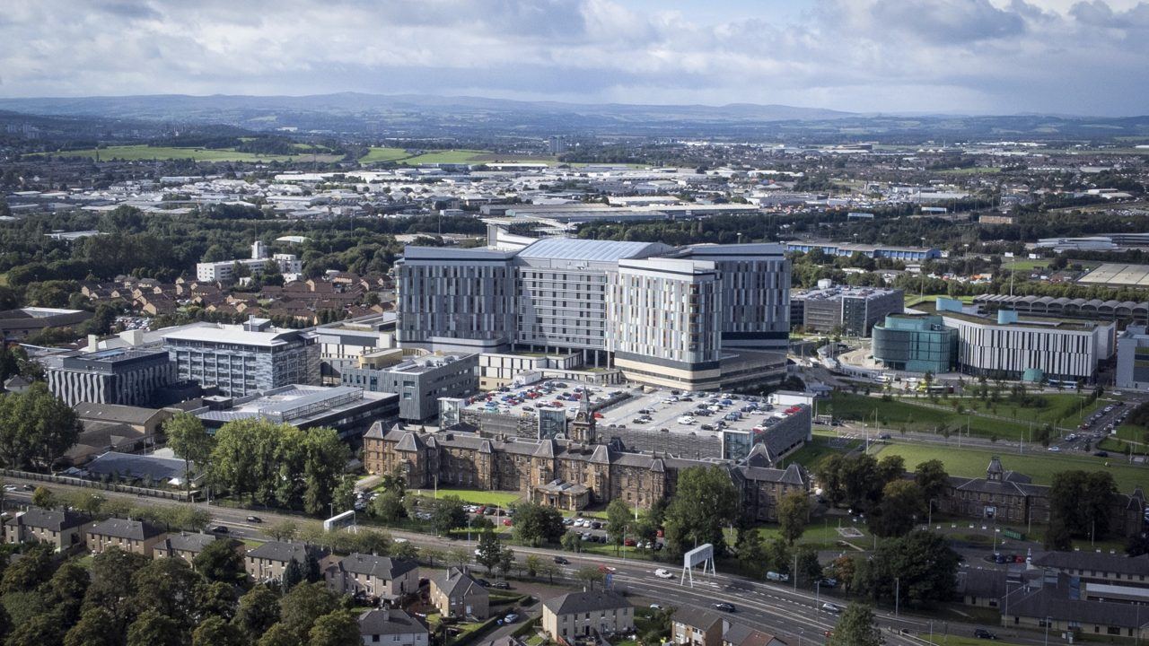 Death of toddlers on same day at Glasgow hospital was not foreseeable, inquiry told