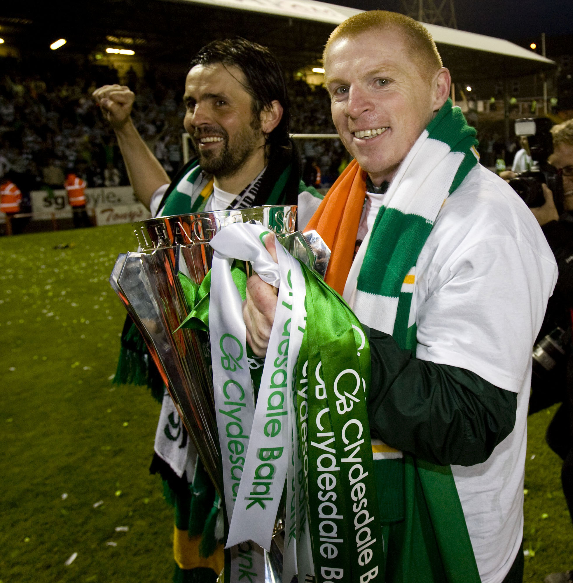 <br>Paul Hartley and Neil Lennon celebrate with the Clydesdale Bank Premier League trophy in 2008.”/><cite class=cite>SNS Group</cite></div><figcaption aria-hidden=true><br>Paul Hartley and Neil Lennon celebrate with the Clydesdale Bank Premier League trophy in 2008. <cite class=hidden>SNS Group</cite></figcaption></figure><p>The 2024/25 title will be the 55th of Celtic’s history and their 19th since the turn of the century 25 years ago, marking a long period of dominance for the Parkhead side who also have the chance to win their ninth domestic treble when they take on Aberdeen at Hampden in the Scottish Cup final at the end of May.</p><p>If Celtic lose to Jim Goodwin’s men this weekend, the league could be decided if Rangers drop points in Paisley on Sunday.</p><p>However, if both United and Rangers win their games on Saturday, it could go to a powder keg derby at Ibrox next weekend when Celtic could clinch the title at the home of their city rivals for the first time since 1967.</p><p>The Hoops are currently 15 points ahead at the top of the table, with a goal difference advantage of 42.</p><p>With just 15 points left to play for, it is realistically only a matter of time before Celtic’s title is mathematically confirmed.</p><div class=