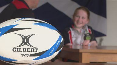 Girl who woke up partially deaf meets her rugby heroes