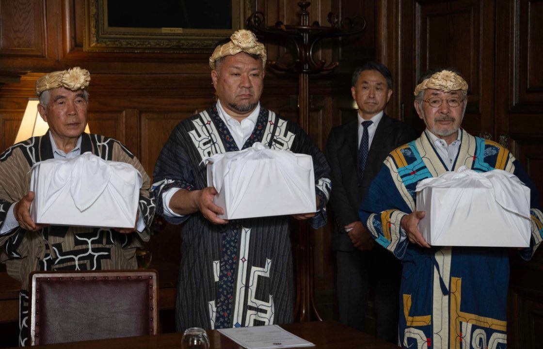University returns ancestral skulls to Ainu people of Japan