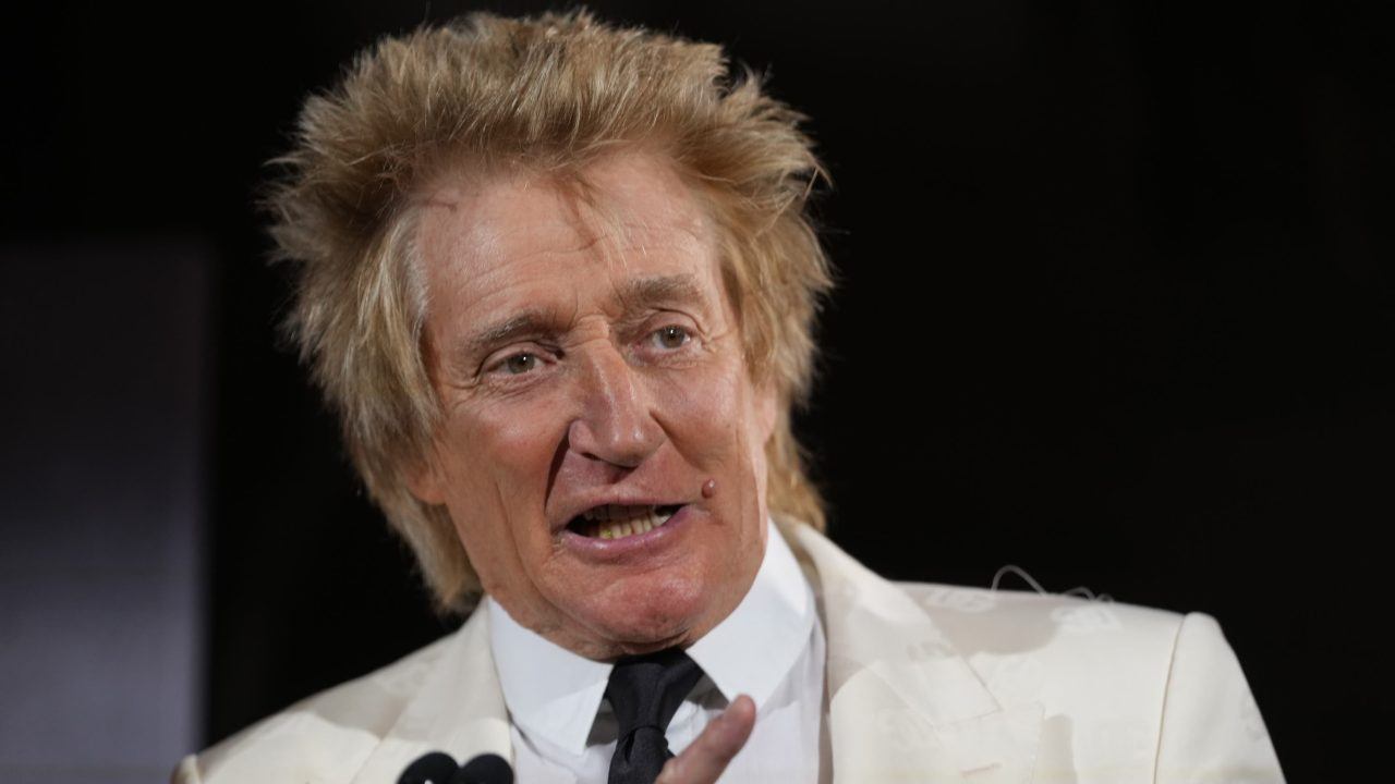 Rod Stewart ‘flabbergasted’ to receive lifetime achievement award from children