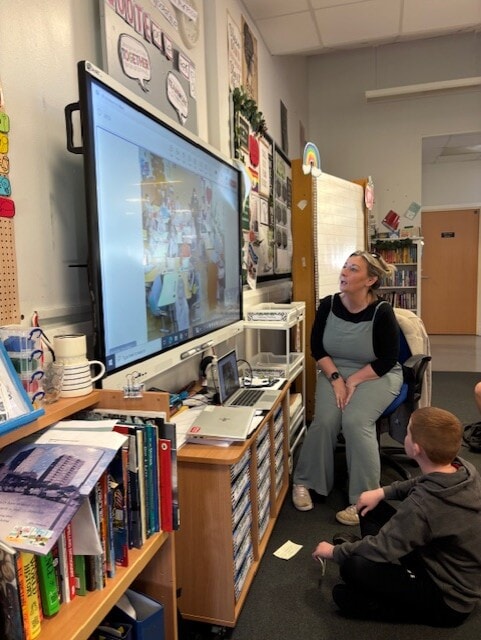 Ms Ellis and her class on a video call with pupils from the Ukrainian school (Lyndsay Ellis/PA).