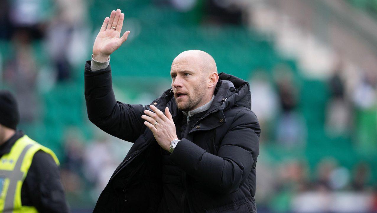 Hibs’ fortitude impresses David Gray as they put rare loss behind them in style
