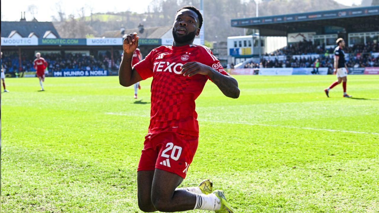 Shayden Morris revelling in warmth of Aberdeen public after winning club award