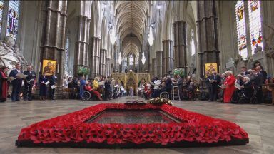 Nation pays tribute to those who served in WWII 80 years on